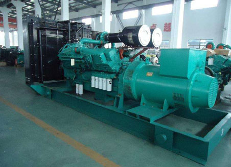 庄浪800kw康明斯柴油发电机组